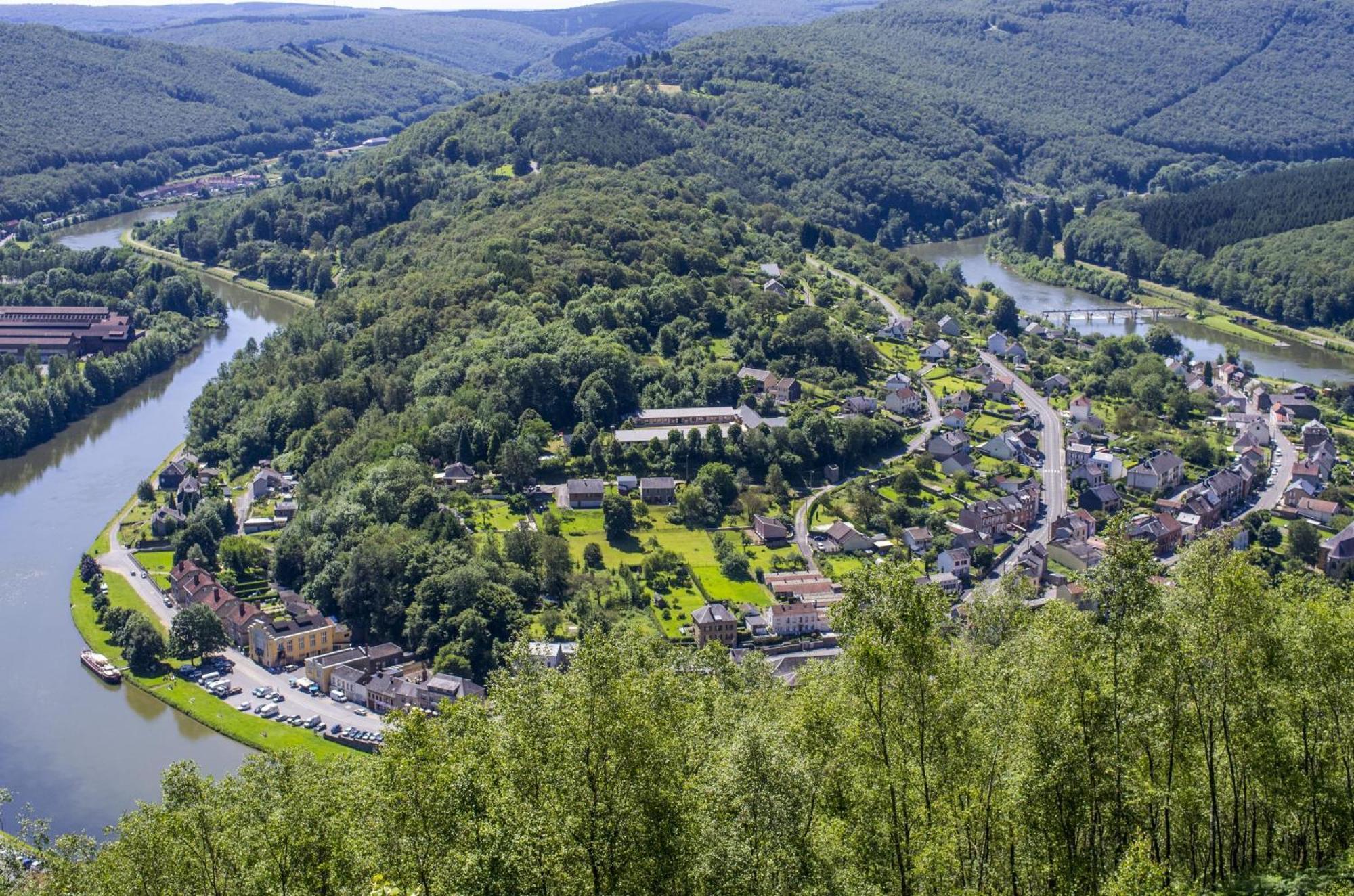 Olivine , Chaleureuse & Cocooning Villa Bogny-sur-Meuse ภายนอก รูปภาพ